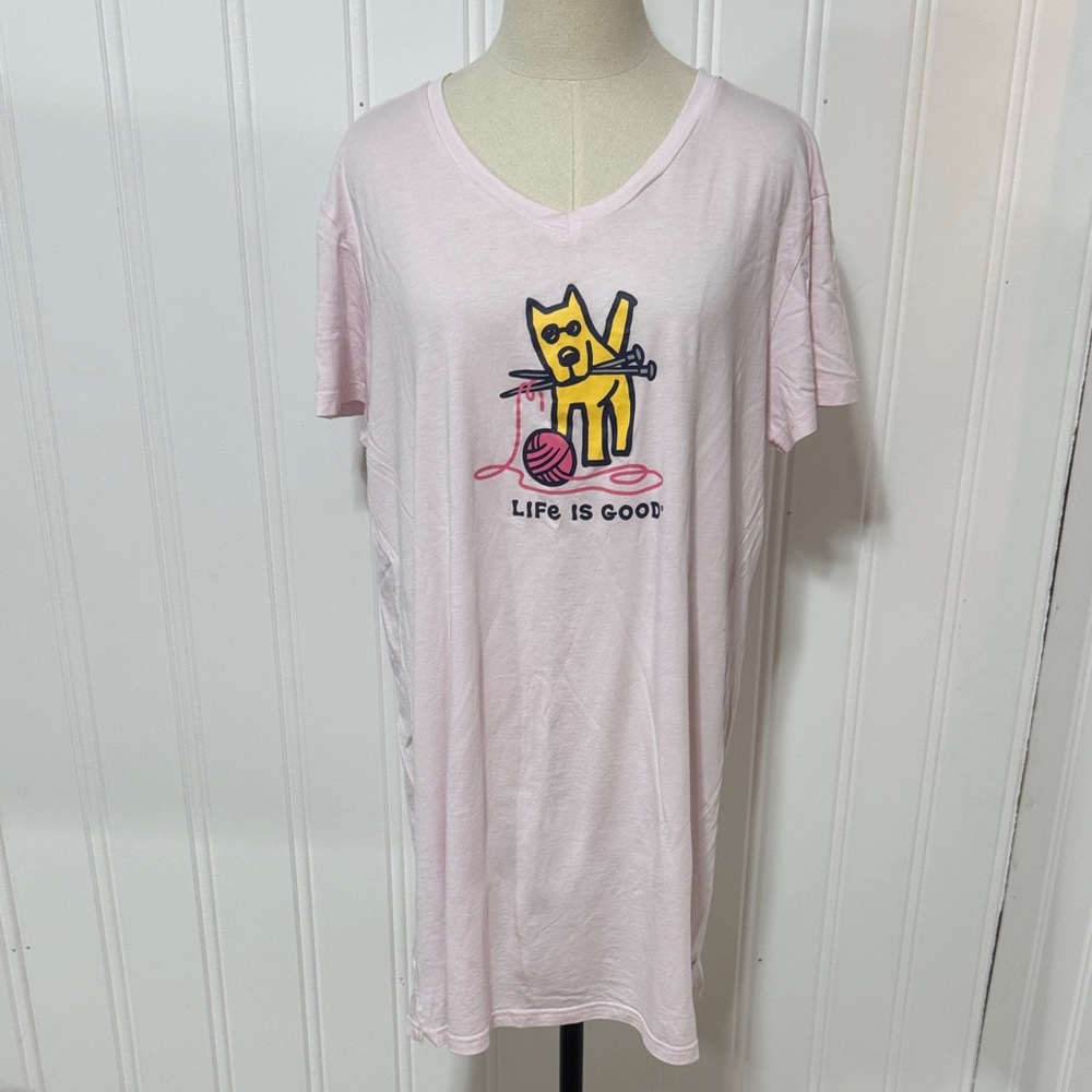 Life Is Good Light Pink V Neck Sleep Shirt size L-XL Knitting Dog